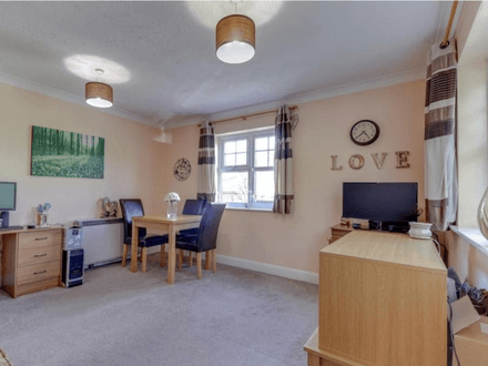 STUNNING ONE BEDROOM FLAT CLOSE TO LUTON TOWN CENTRE